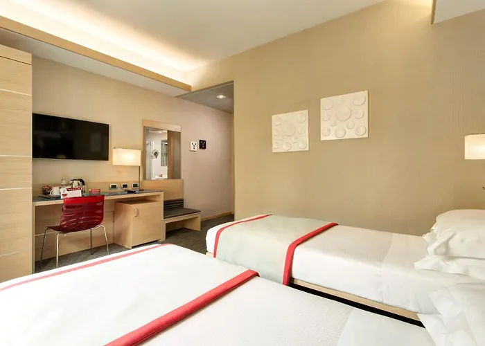 Hotel Iq